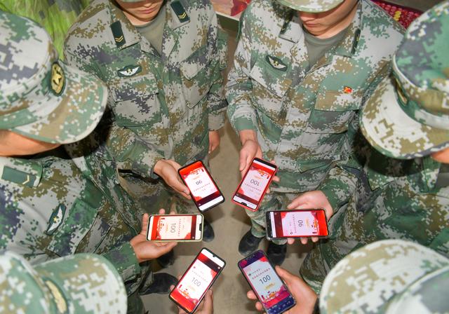 解放您的网络空间：使用漂浮广告代码优化您的网站美观度 (解放的网络意思)