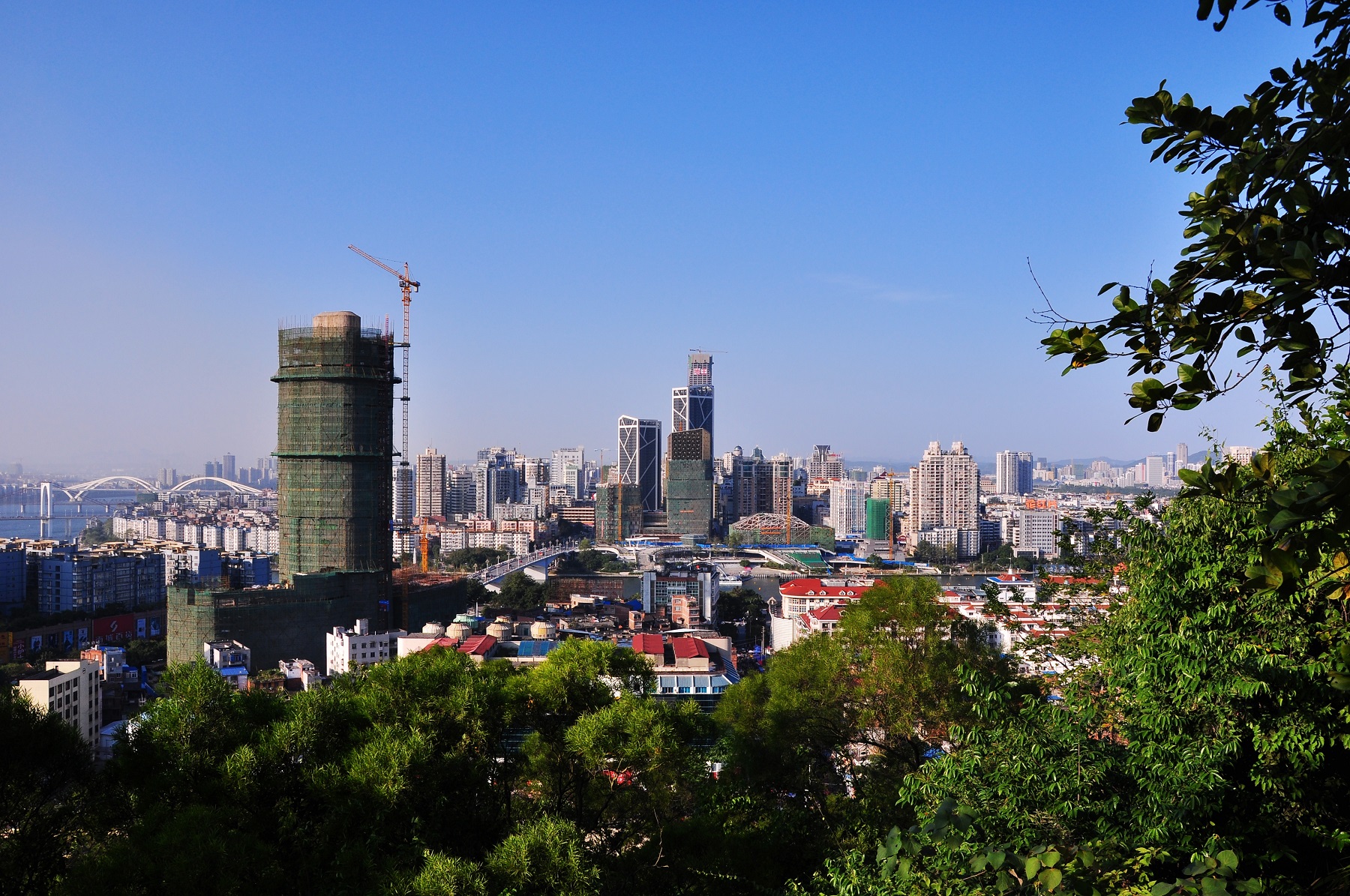 柳州360优化：融合创新科技，开启城市智能化新时代 (柳州360招聘网)