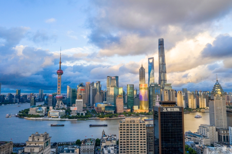 在上海高效提升企业在线曝光率：全面的网络推广指南 (上海提升)