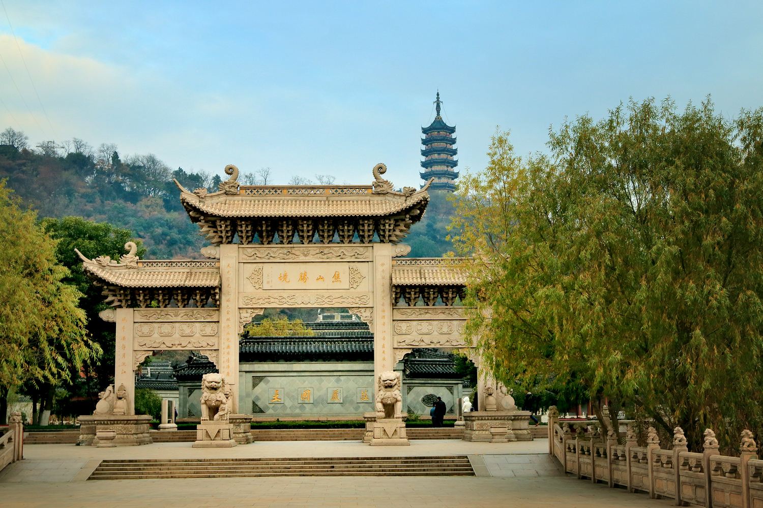 镇江SEO优化指南：提升网站排名、流量和转化 (镇江网站优化seo)